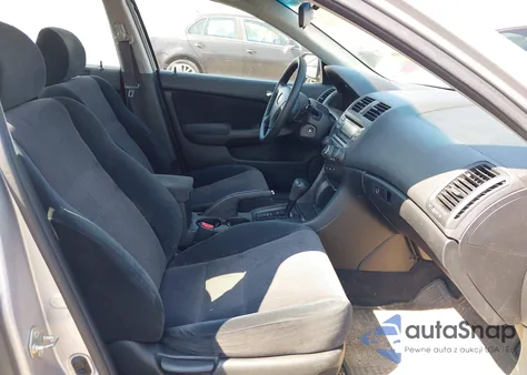 2003 Honda Accord 2.4 Lx из США, поврежденный, VIN 1HGCM56353A067404